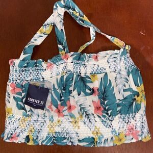 NWT forever 21 criss cross halter crop top